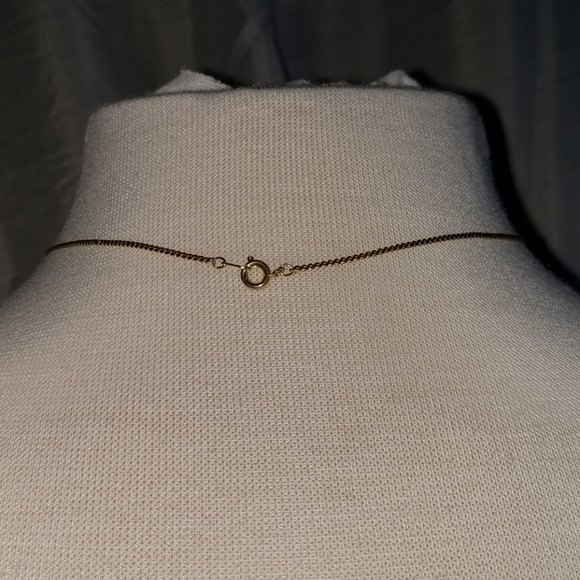Gold and Jade stone necklace. - Picture 3 of 3